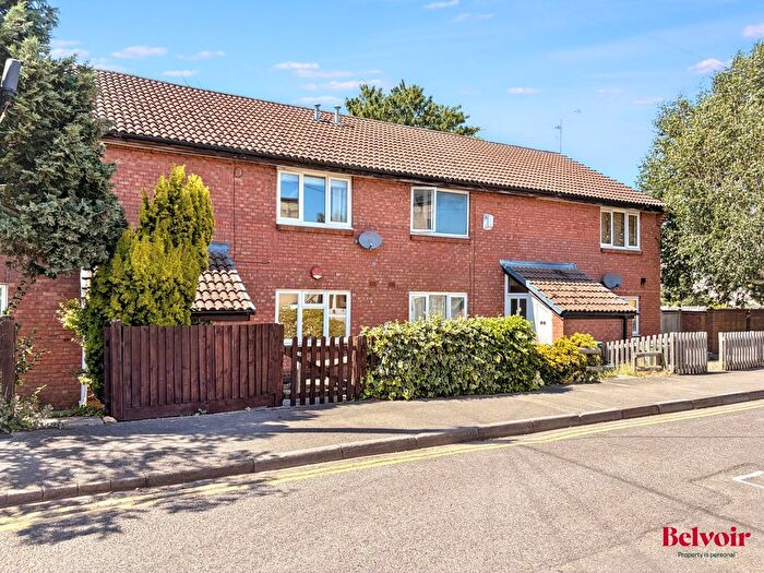 1 Bedroom Maisonette For Sale In St Annes Terrace, Cheltenham, GL52