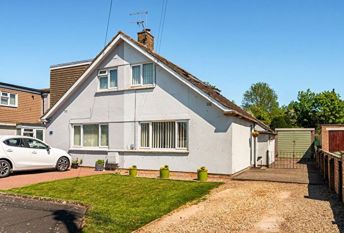 3 Bedroom Semi Detached House For Sale In Ryelands Road, Stonehouse, Gloucestershire, GL10