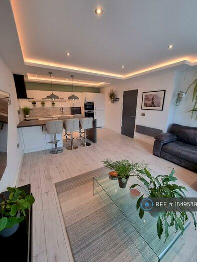 1 Bedroom Flat To Rent In Isaac Way, Manchester, M4