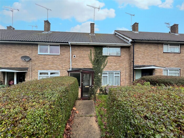 2 Bedroom House To Rent In Lee Chapel South, Basildon, SS16