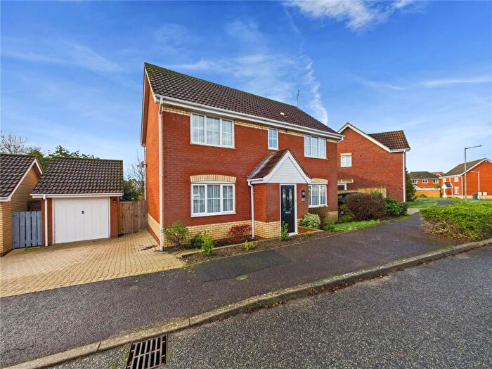 4 Bedroom Detached House For Sale In Kelvedon Drive, Rushmere St. Andrew, Ipswich, Suffolk, IP4