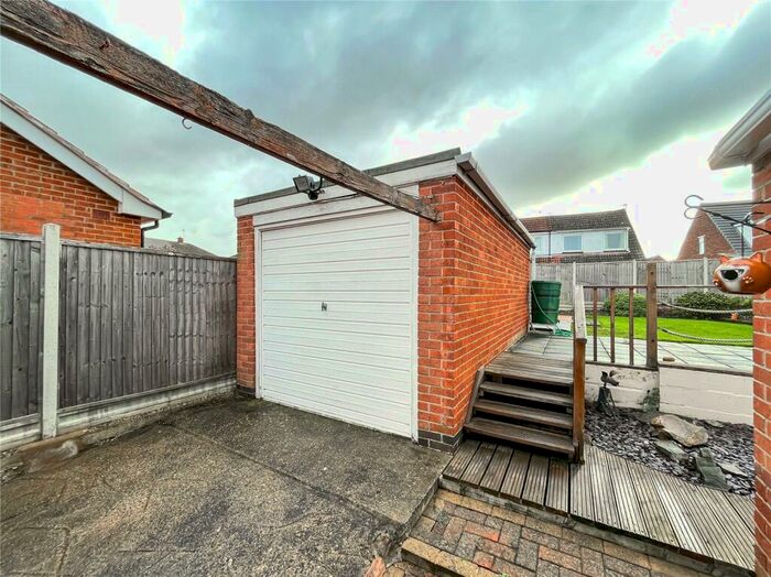 2 Bedroom Bungalow To Rent In Chatsworth Close, Shepshed, Loughborough, Leicestershire, LE12