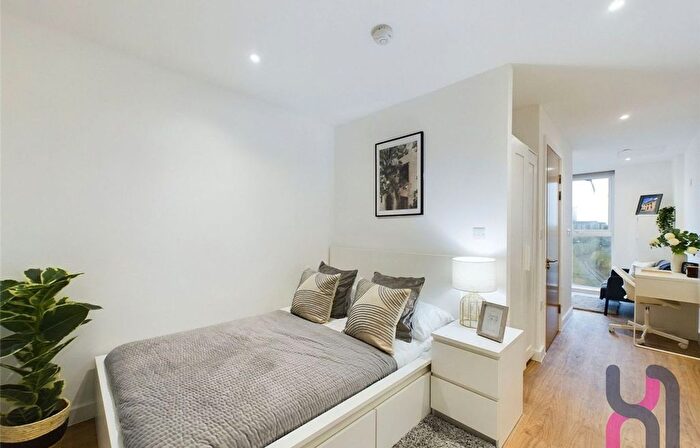 1 Bedroom Flat To Rent In Frederick Road, Salford, M6