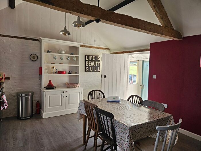 2 Bedroom Cottage To Rent In Foyle Hill, Shaftesbury, Dorset, SP7