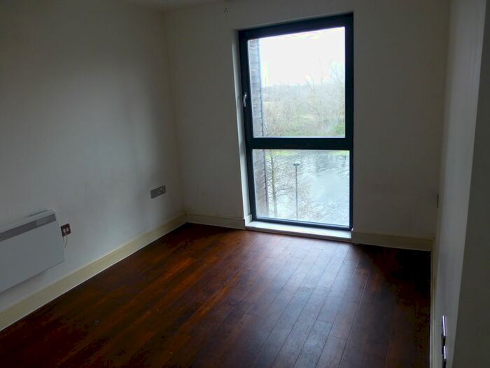 2 Bedroom Flat To Rent In Harry Zeital Way, London, E5