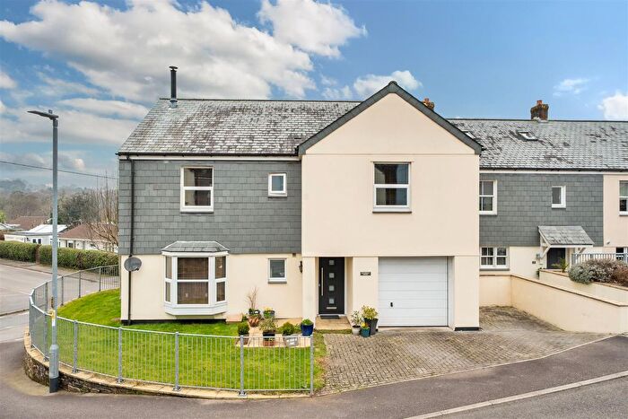 4 Bedroom Detached House For Sale In Trevonnen Road, Ponsanooth, Truro, TR3
