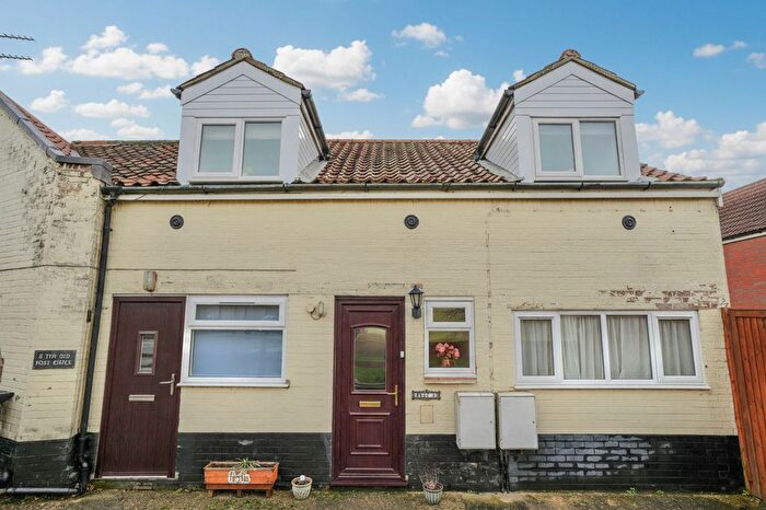 3 Bedroom Flat For Sale In Chapel Road, Roughton, NR11