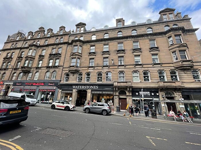 3 Bedroom Flat To Rent In Commercial Street, Dundee, Angus, DD1