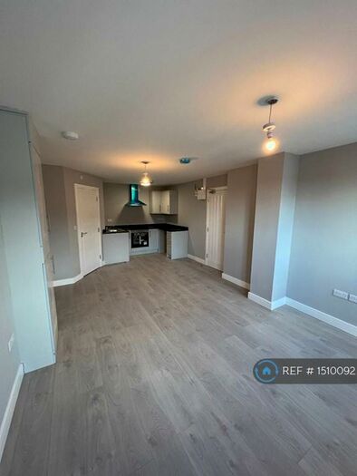 Studio To Rent In Cyprus Road, Leicester, LE2