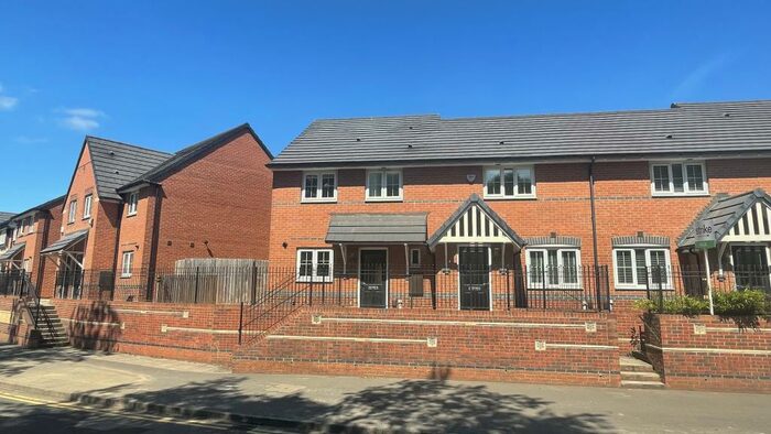 3 Bedroom House To Rent In Derwentwater Road, Gateshead, NE8