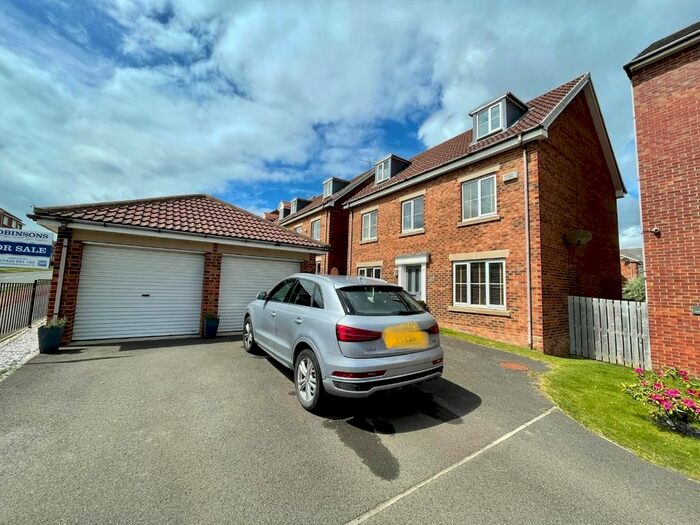 5 Bedroom Detached House For Sale In Merlin Way, Cuthbert