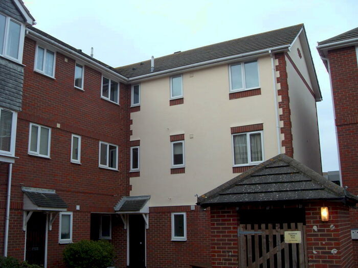 1 Bedroom Flat To Rent In Whiteacres Close, Gosport, PO12