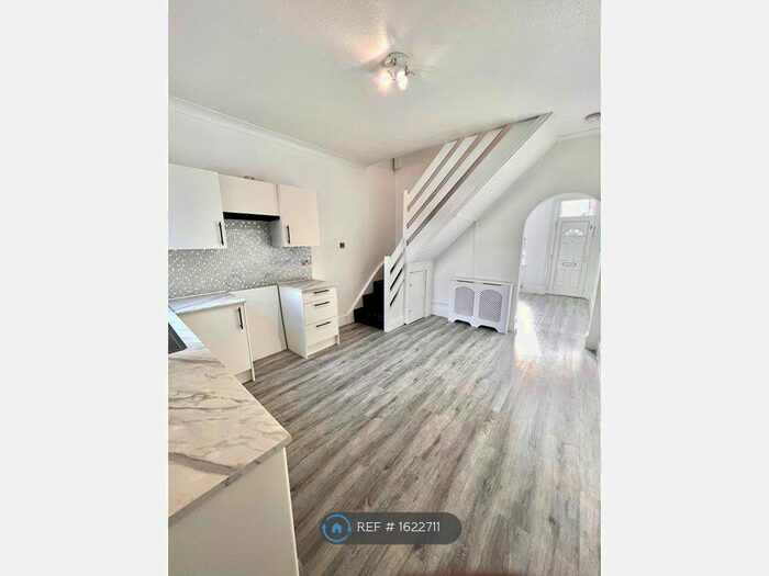 2 Bedroom Terraced House To Rent In Harrison Street, Derby, DE22