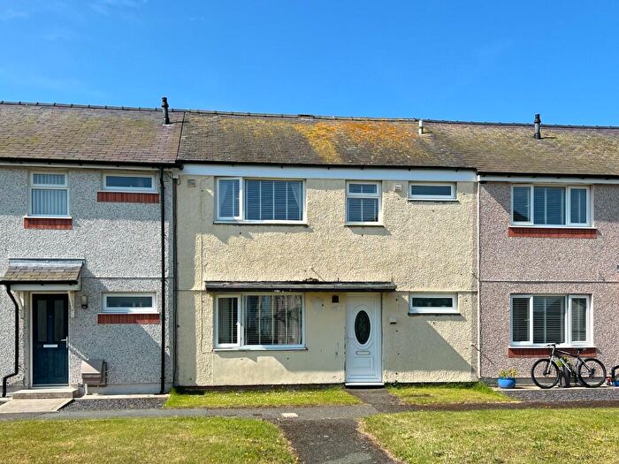 3 Bedroom Terraced House For Sale In Trem Y Mor, Rhosneigr, LL64