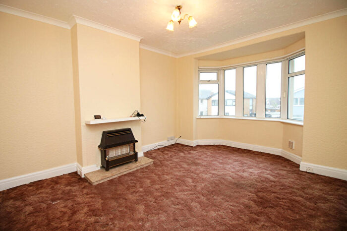 2 Bedroom Flat For Sale In Kingsway, Thornton-Cleveleys, FY5