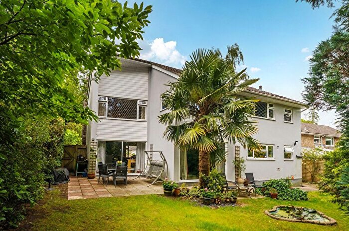 5 Bedroom Detached House For Sale In St Ives Wood, St Ives, Ringwood, BH24