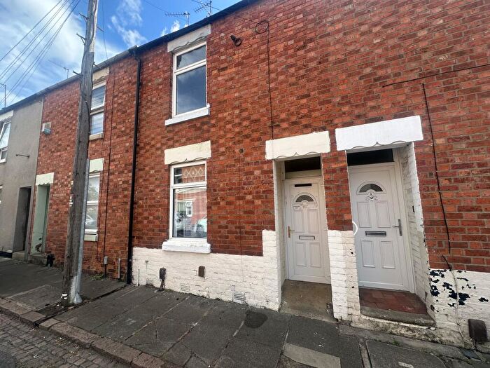 3 Bedroom House To Rent In Sand Hill Road, Northampton, NN5