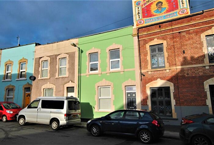 2 Bedroom Terraced House To Rent In William Street, Totterdown, Bristol, BS3