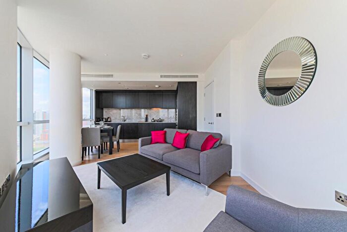 2 Bedroom Apartment To Rent In Charrington Tower, New Providence Wharf, London, E14