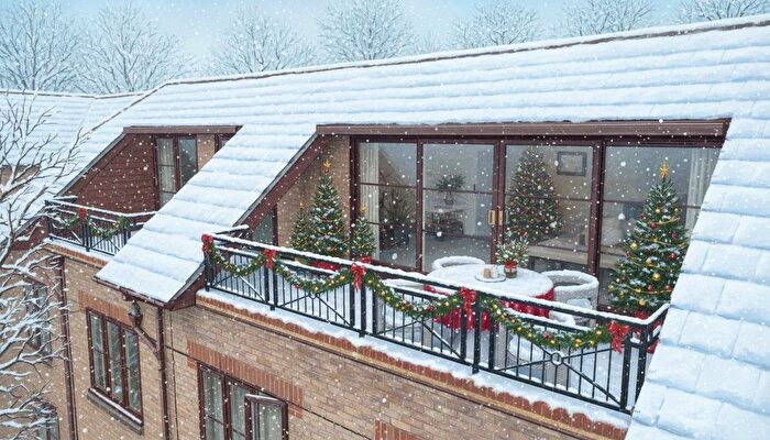 3 Bedroom Flat For Sale In Claremont Heights, Crescent Road, Enfield, EN2