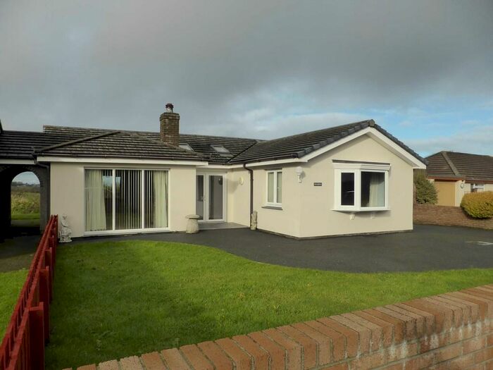 2 Bedroom Detached Bungalow To Rent In Hallworthy, Camelford, PL32