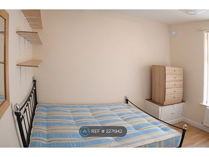 4 Bedroom Terraced House To Rent In Welby Street, Manchester, M13
