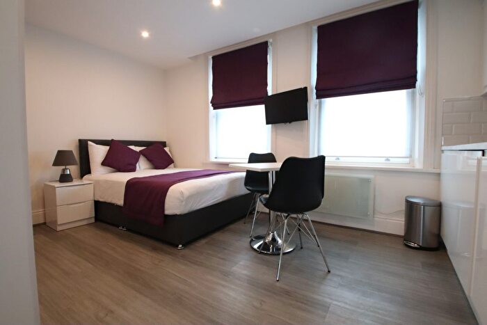 Studio To Rent In Finchley Road, London, NW3