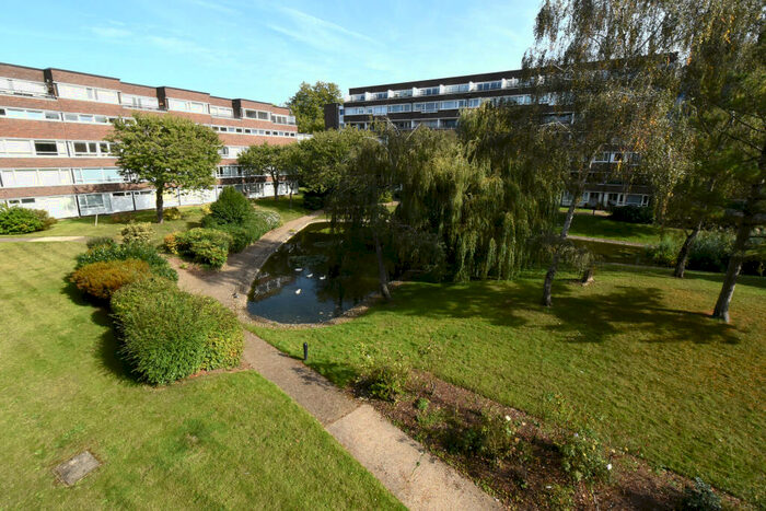 2 Bedroom Duplex For Sale In Handel Lodge, Fair Acres, Bromley, Kent, BR2