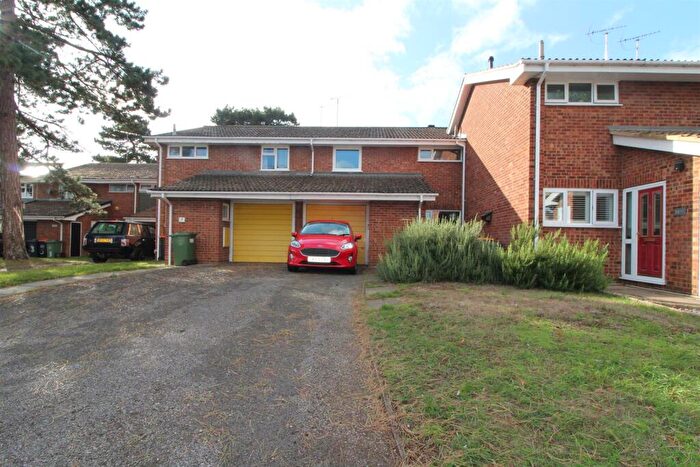 3 Bedroom Terraced House To Rent In St. Andrews Street, Leighton Buzzard, LU7