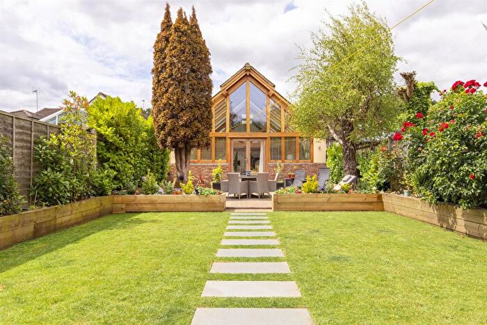 4 Bedroom Detached House For Sale In Amwell Lane, Stanstead Abbotts, Ware, SG12