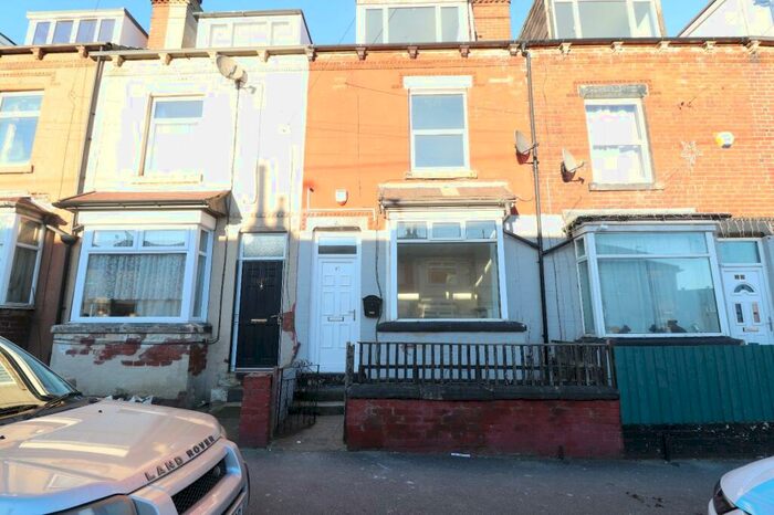 4 Bedroom Terraced House To Rent In Vermont Street, Leeds, West Yorkshire, Uk, LS13