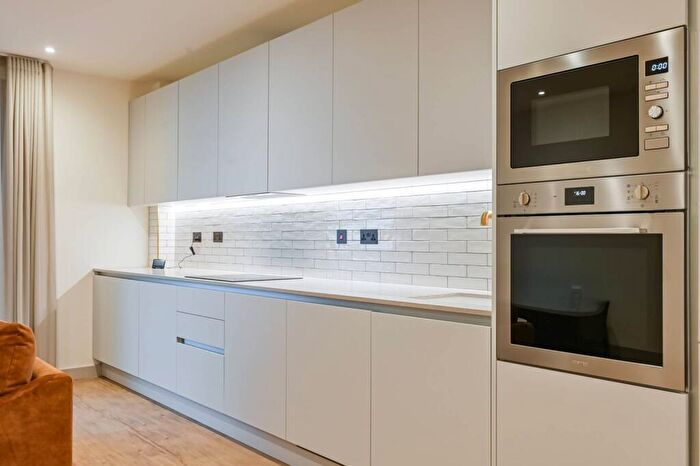 1 Bedroom Flat To Rent In The Eades, Selborne Road, Walthamstow, E17