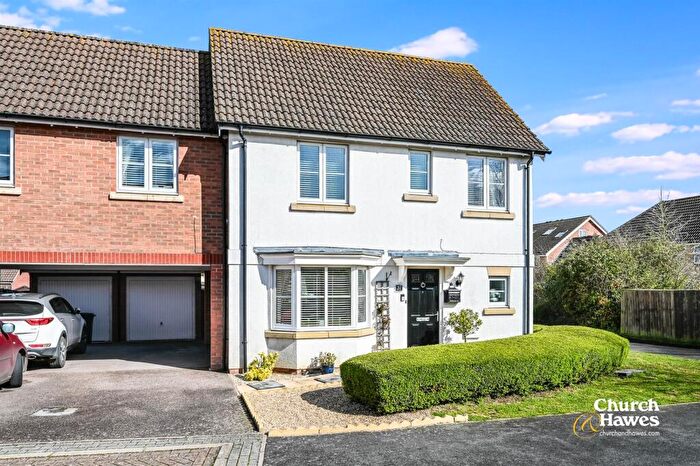 4 Bedroom Link Detached House For Sale In Teal Avenue, Mayland, CM3