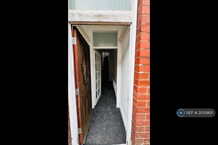 3 Bedroom Terraced House To Rent In Somerset Cottages, Sunderland, SR3