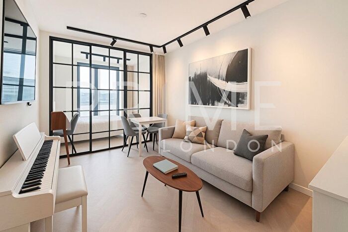 1 Bedroom Flat To Rent In One Crown Place, Sun Street, Shoreditch, EC2A