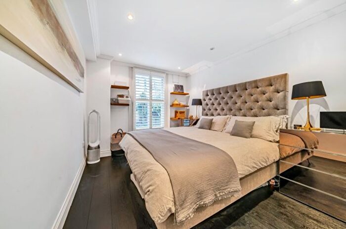 1 Bedroom Flat To Rent In Harwood Road, London, SW6