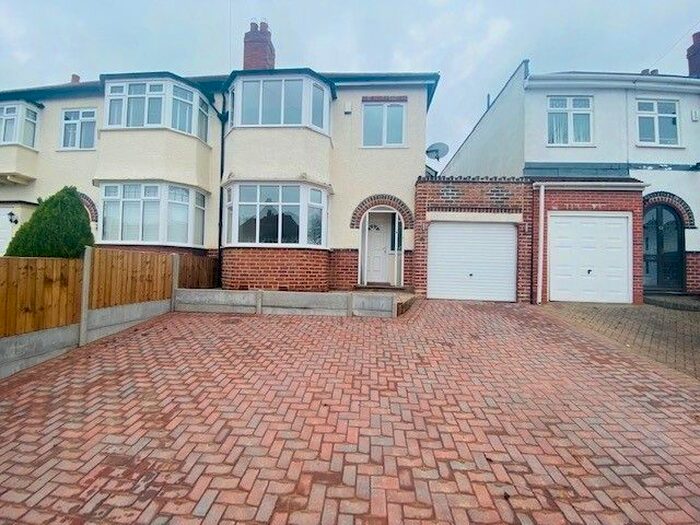 3 Bedroom Semi-Detached House To Rent In Bonsall Road, Erdington, Birmingham, West Midlands, B23