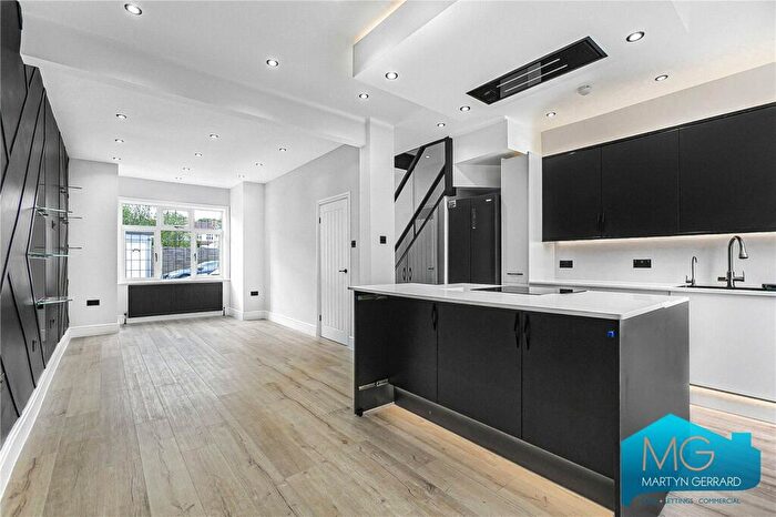 4 Bedroom Terraced House To Rent In Marne Avenue, New Southgate, London, N11