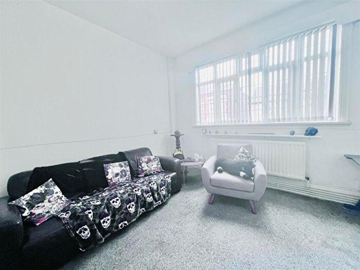 1 Bedroom Flat To Rent In Derby Road, Nottingham, NG7