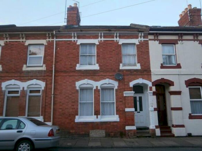 4 Bedroom Terraced House To Rent In St. Pauls Road, Northampton, NN2