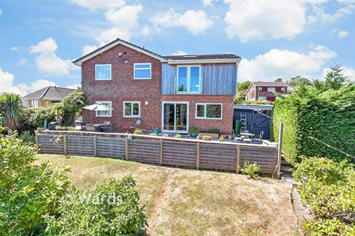 4 Bedroom Detached House For Sale In Redbrooks Way, Hythe, Kent, CT21
