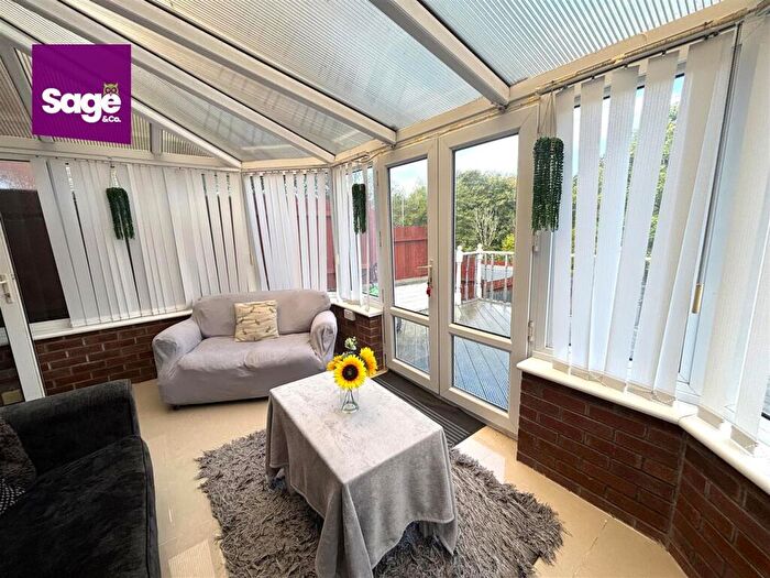 3 Bedroom Terraced House For Sale In Bryn Milwr, NP44