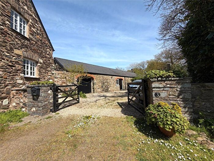 3 Bedroom Barn Conversion For Sale In Letterston, Haverfordwest, Pembrokeshire, SA62