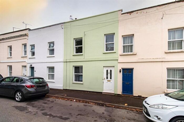 3 Bedroom Terraced House To Rent In Edward Street, Cheltenham, GL50