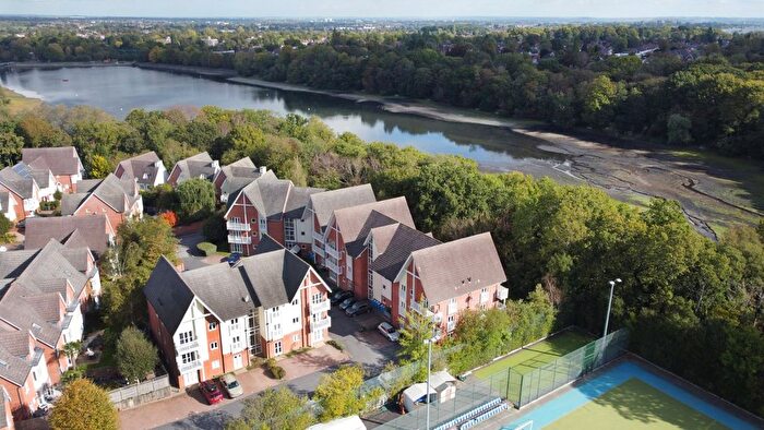 2 Bedroom Flat For Sale In Woodshires Road, Solihull, West Midlands, B92