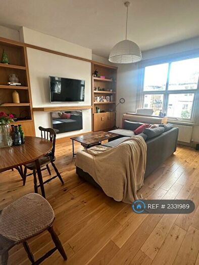 2 Bedroom Flat To Rent In London, London, N3