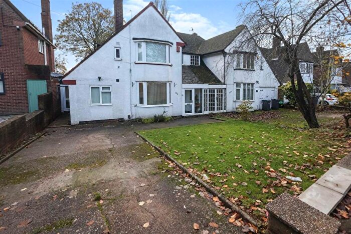 3 Bedroom House To Rent In Kingsbury Road, Birmingham, B24