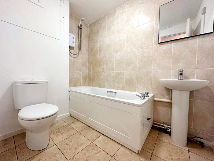 1 Bedroom Flat To Rent In Meldrum Close, Orpington, BR5
