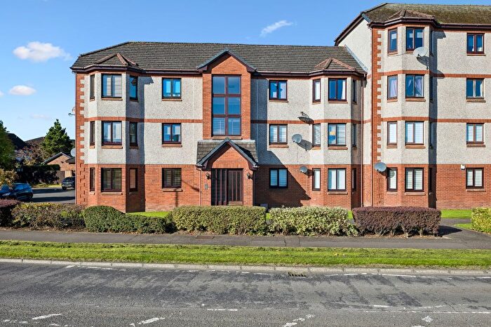 2 Bedroom Flat To Rent In Muirhead Avenue, Falkirk, FK2