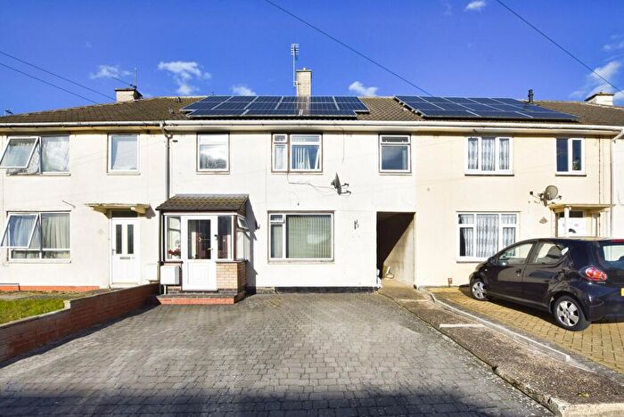 4 Bedroom Terraced House For Sale In Hextall Road, Evington, Leicester, LE5